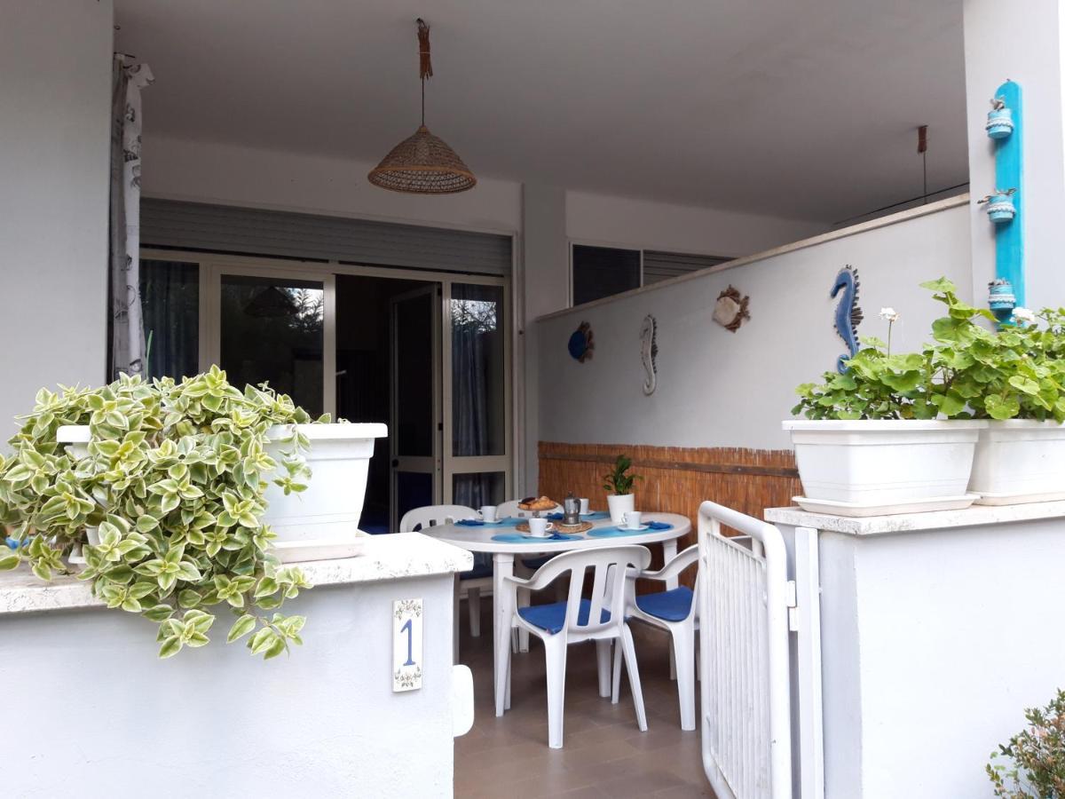 Le Barchette Villa San Cataldo  Exterior foto